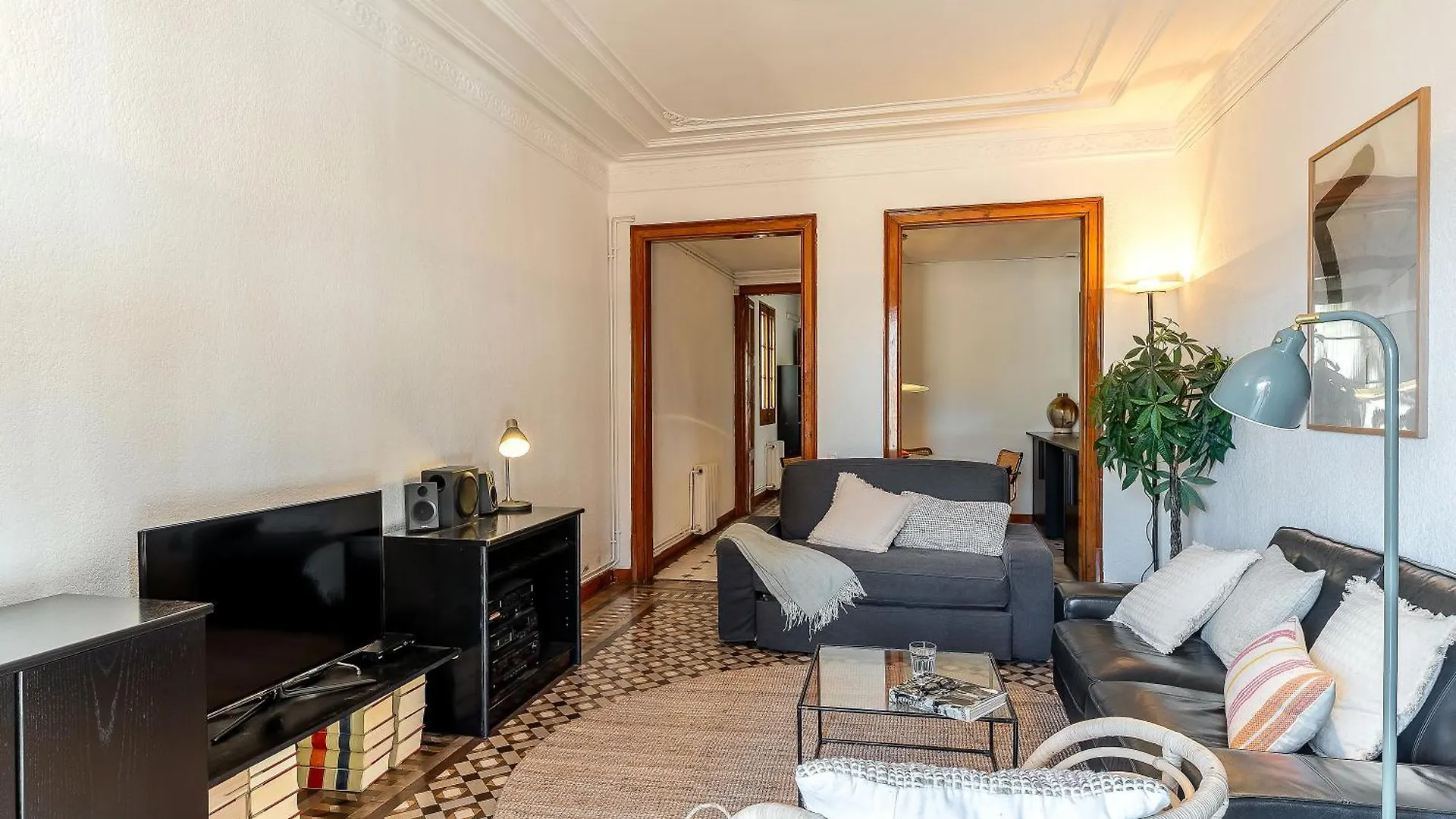 Canela Homes Barcelona Vlc306