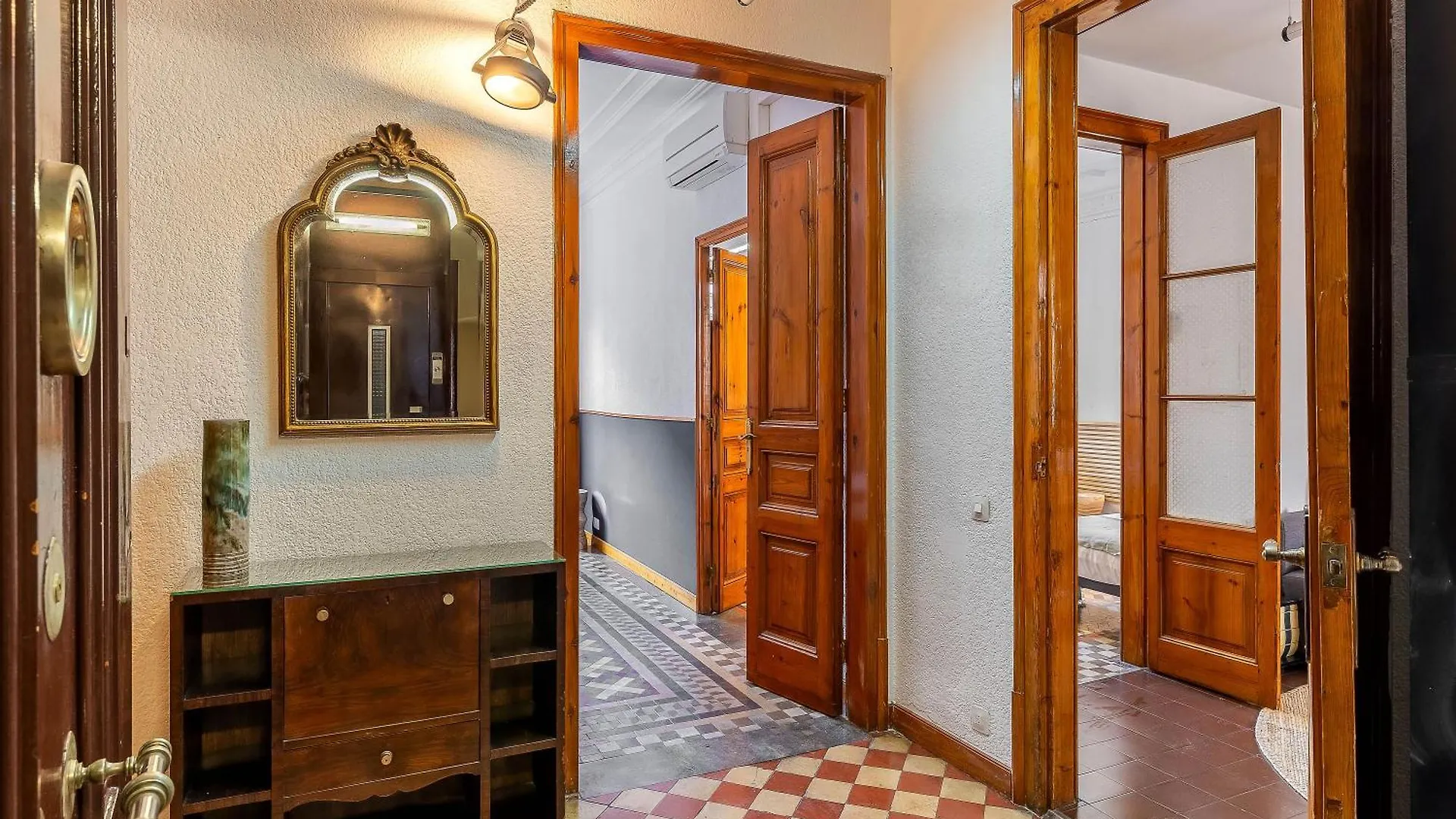 Canela Homes Barcelona Vlc306 Spanien